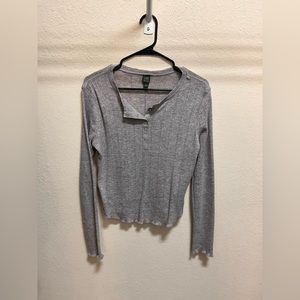 WOMENS WILD FABLE CROP LONG SLEEVE SIZE L